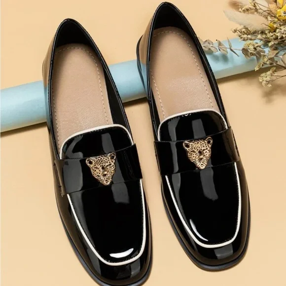 New to Posh C 🔆| Euro Style Leopard Decor Square Toe Flat Loafers - Picture 1 of 8
